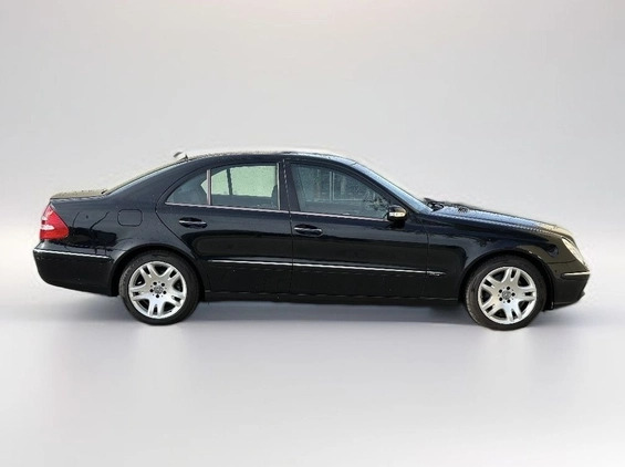 Mercedes-Benz Klasa E cena 27900 przebieg: 202000, rok produkcji 2002 z Leszno małe 232